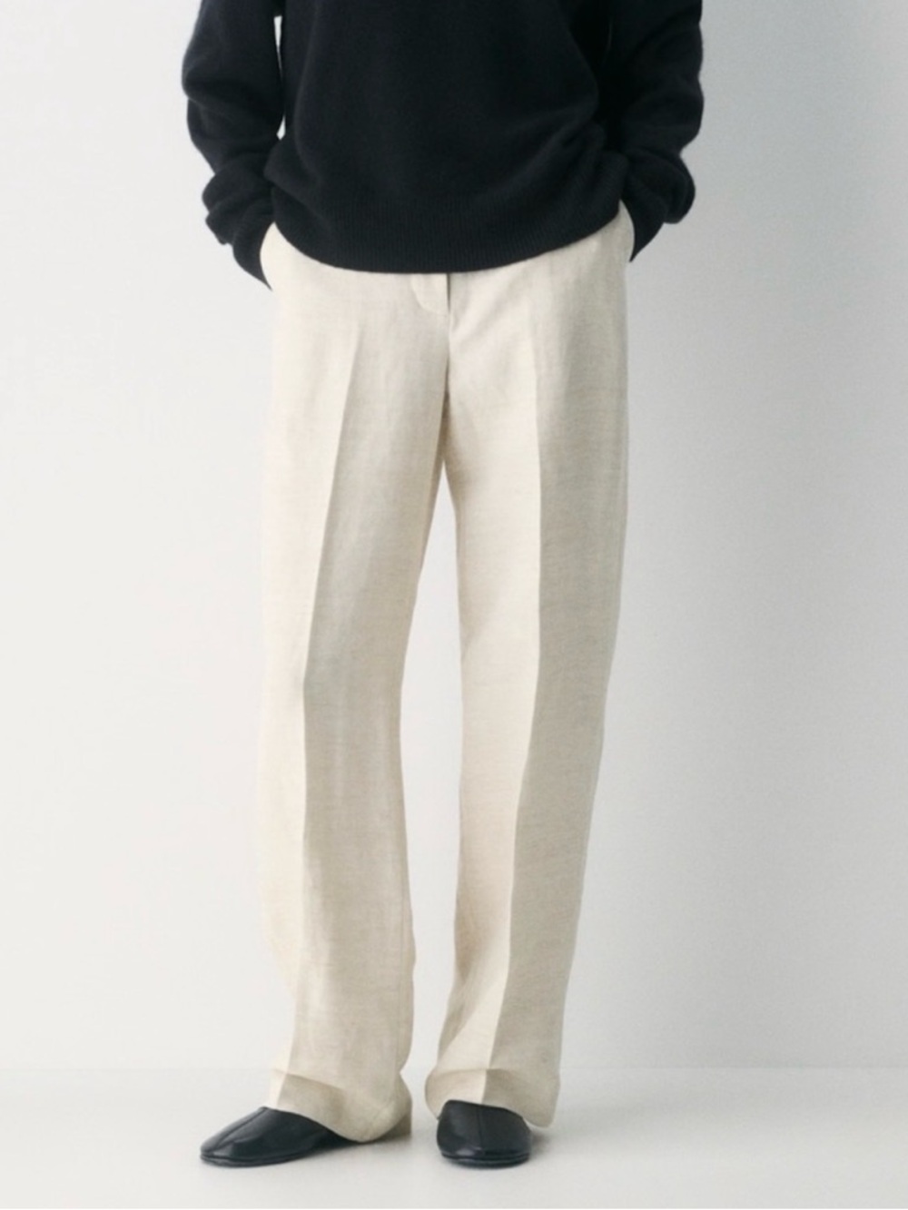 Aritzia Natural Linen Wide-Leg Pleated Trousers